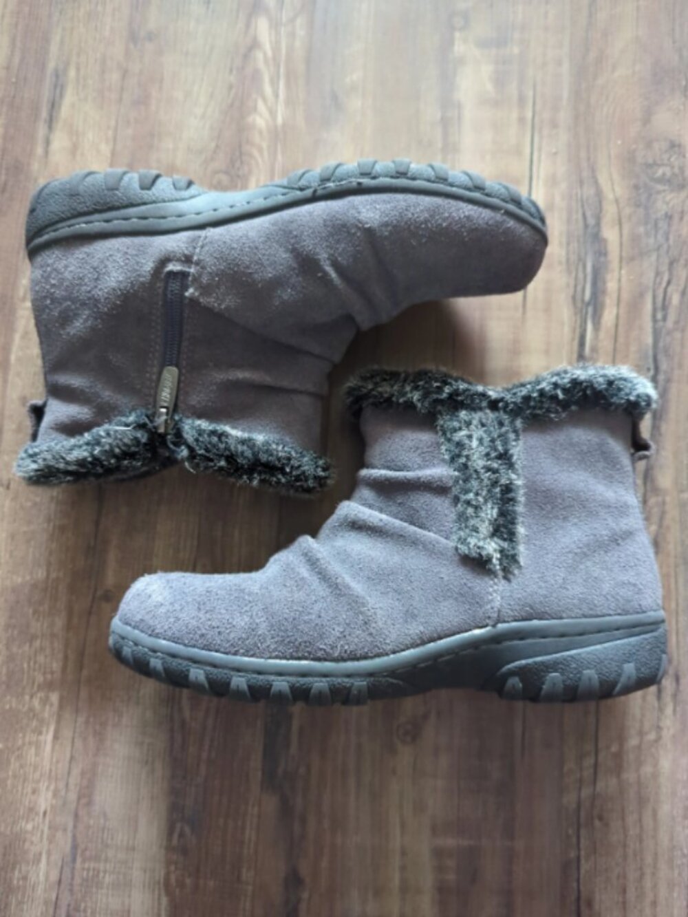 Khombu "Bonnie" or "Lisa" faux-fur trimmed suede ankle boots size 7
